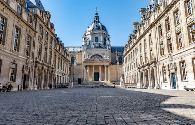 La-Sorbonne-Cour-d'honneur-_-630x405-_-©-Sylvain-Perreau-Chancellerie-des-universités-de-Paris